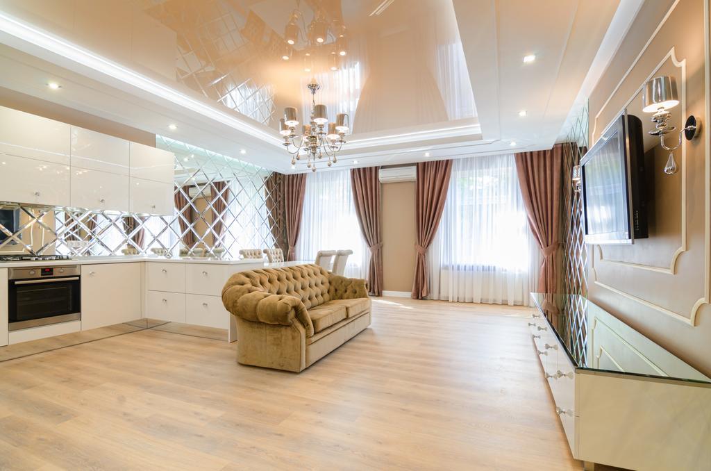 Royal Art-Deco Apartment Лвив Екстериор снимка